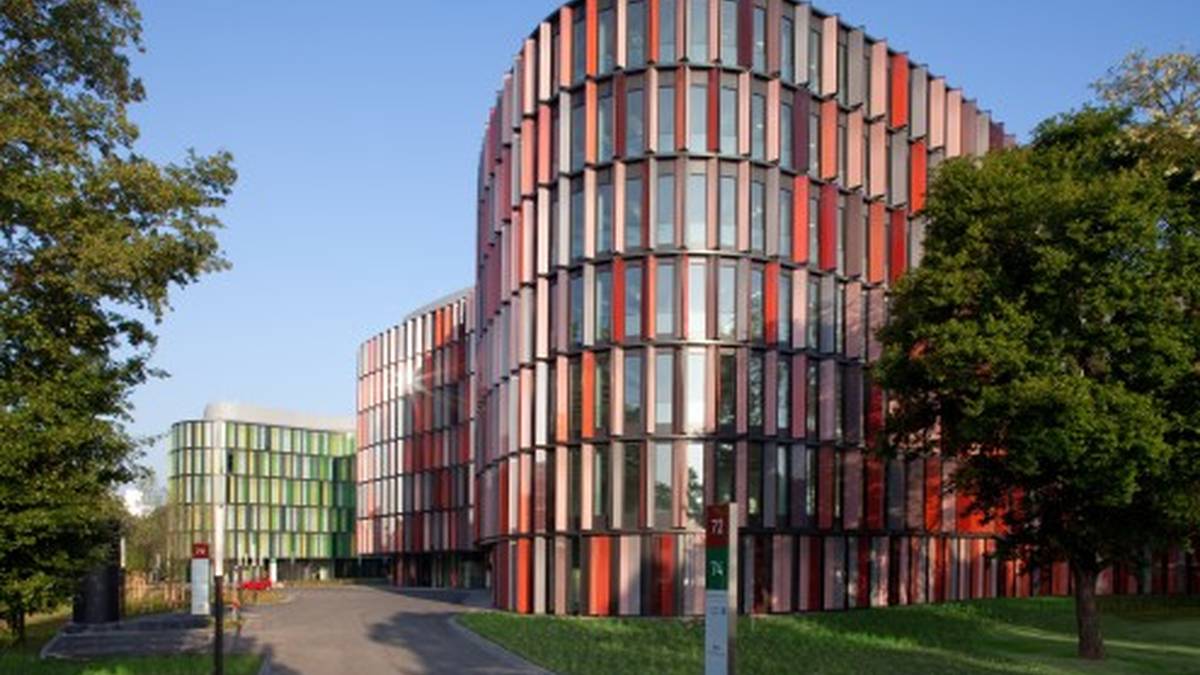 Cologne Oval Offices,
Architektur: Sauerbruch Hutton, Berlin,
Foto: Markus Bollen