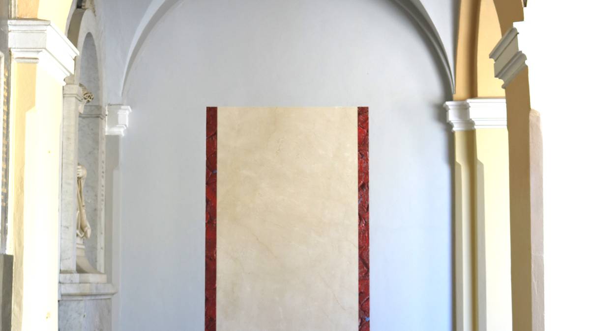 Kunst im öffentlichen Raum - Gestaltung einer Arkade im Friedhof 
von Kaltern