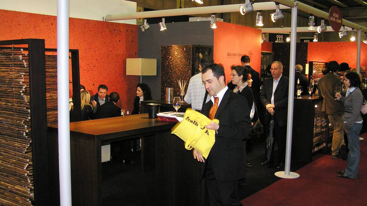 Künstlerische Gestaltung des Messestandes